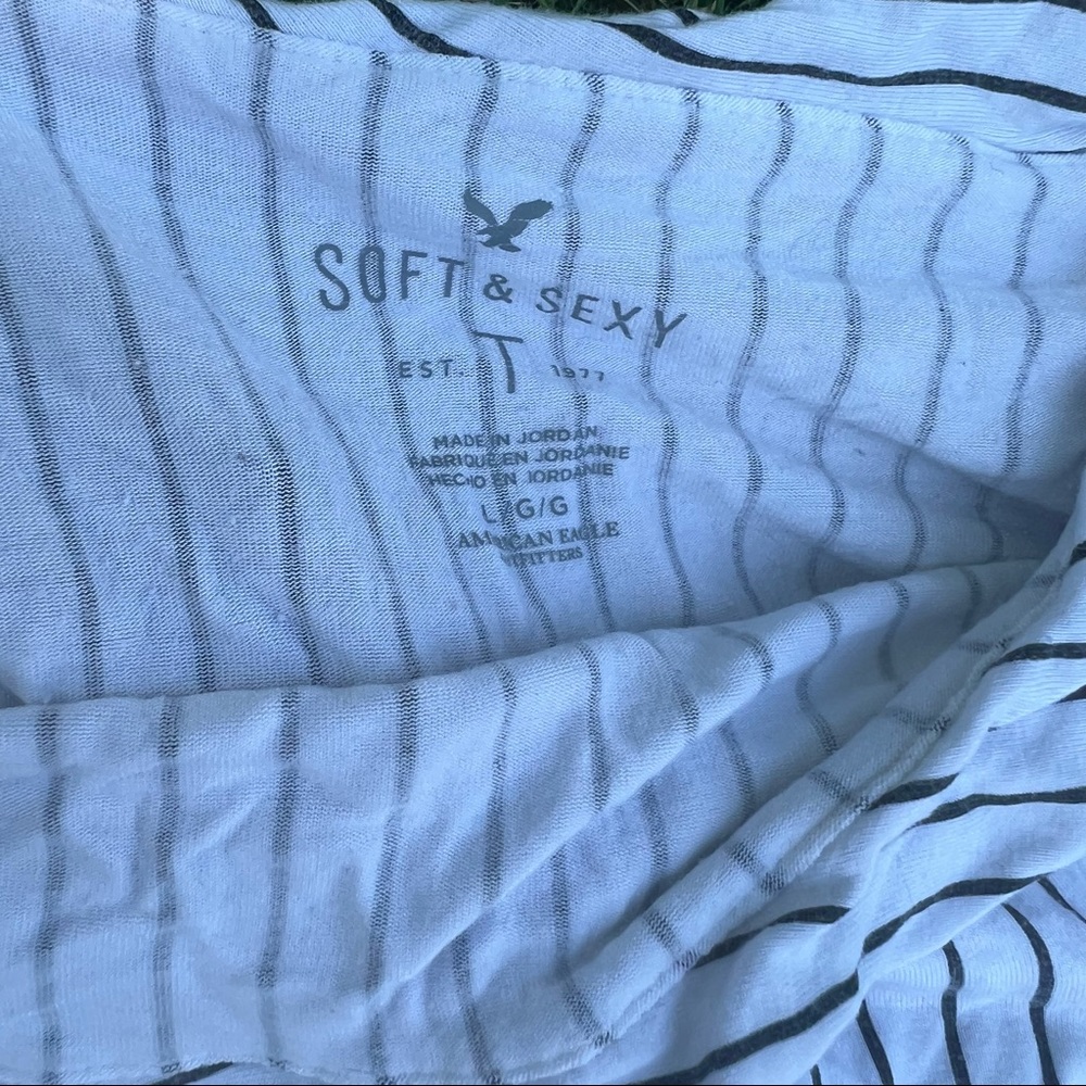 Top - Picture 2 of 5